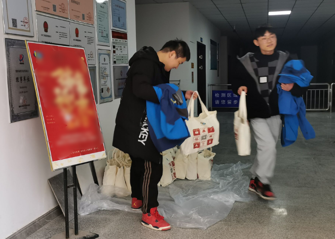 1752715327583136.png image.png